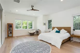 335 16th Ave NE, Saint Petersburg, FL 33704 - Photo 22