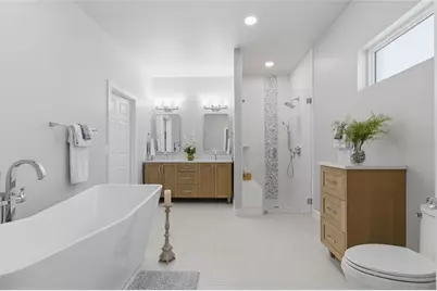 494 39th Avenue N, Saint Petersburg, FL 33703 - Photo 32