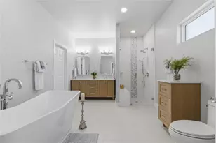 494 39th Ave N, Saint Petersburg, FL 33703 - Photo 32