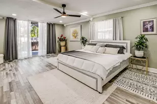 1826 Country Club Rd N, Saint Petersburg, FL 33710 - Photo 8