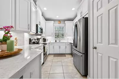 904 Vineyard Lane, Oldsmar, FL 34677 - Photo 12