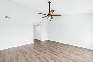 9613 Tara Cay Ct, Seminole, FL 33776 - Photo 24