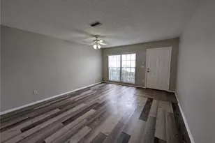 414 Kensington Lake Cir, Brandon, FL 33511 - Photo 4