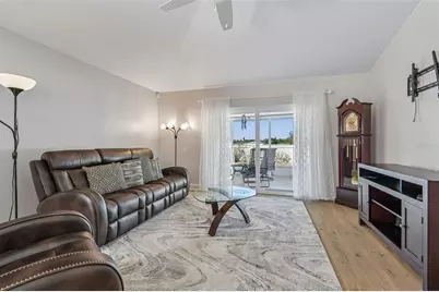 11461 Misty Isle Lane, Riverview, FL 33579 - Photo 16