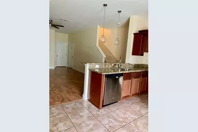 2621 Lantern Hill Ave #2621, Brandon, FL 33511 - Photo 6