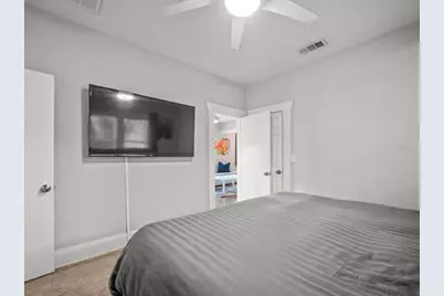 1009 E Curtis Street, Tampa, FL 33603 - Photo 32