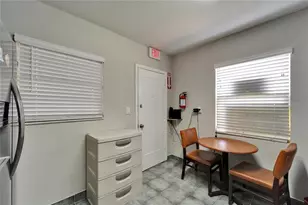 126 Ridgewood Ave, Brandon, FL 33510 - Photo 34