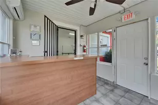 126 Ridgewood Ave, Brandon, FL 33510 - Photo 8
