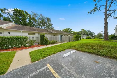 1725 Pine Ridge Way E #518E, Palm Harbor, FL 34684 - Photo 30