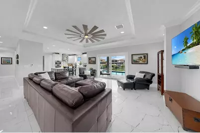 901 Capriccio Lane, Apollo Beach, FL 33572 - Photo 16