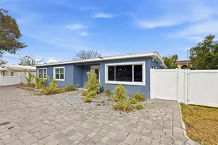 2521 W Crest Ave, Tampa, FL 33614 - Photo 2