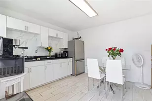 2521 W Crest Ave, Tampa, FL 33614 - Photo 14