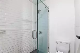 2521 W Crest Ave, Tampa, FL 33614 - Photo 20