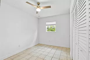2521 W Crest Ave, Tampa, FL 33614 - Photo 36