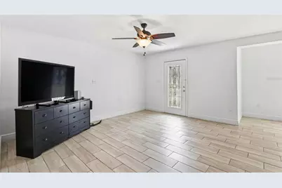 2521 W Crest Avenue, Tampa, FL 33614 - Photo 4