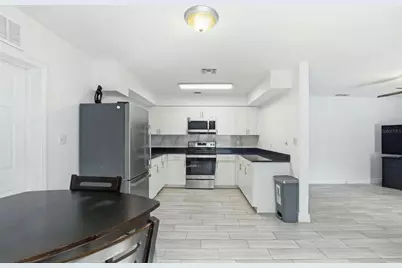 2521 W Crest Avenue, Tampa, FL 33614 - Photo 8