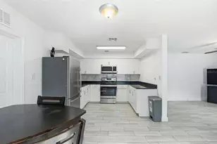 2521 W Crest Ave, Tampa, FL 33614 - Photo 8