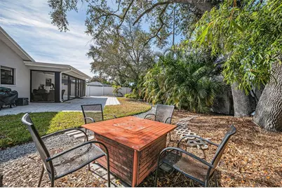 1533 Foxcroft Drive W, Palm Harbor, FL 34683 - Photo 38