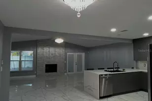 6711 Webb Rd, Tampa, FL 33615 - Photo 6