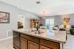 16635 Myrtle Sand Dr, Wimauma, FL 33598 - Photo 8