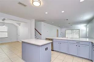 7809 Tuscany Woods Dr, Tampa, FL 33647 - Photo 16