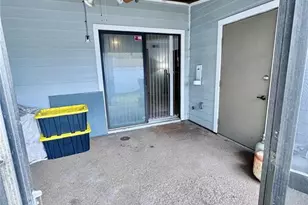 14804 Winding Creek Ct, Tampa, FL 33613 - Photo 32