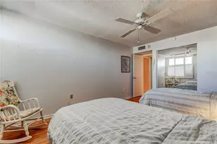 660 Island Way, Clearwater Beach, FL 33767 - Photo 68