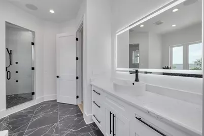 6012 Kipps Colony Drive E, Gulfport, FL 33707 - Photo 46