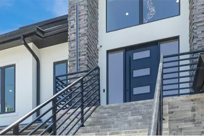 6012 Kipps Colony Drive E, Gulfport, FL 33707 - Photo 12