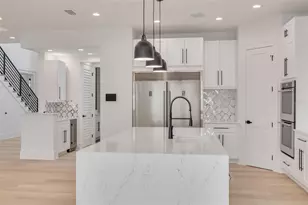 6012 Kipps Colony Dr E, Gulfport, FL 33707 - Photo 20