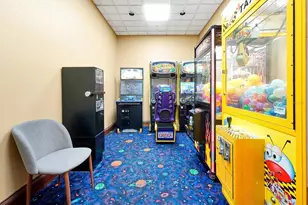 8303 Palm Pkwy, Orlando, FL 32836 - Photo 18