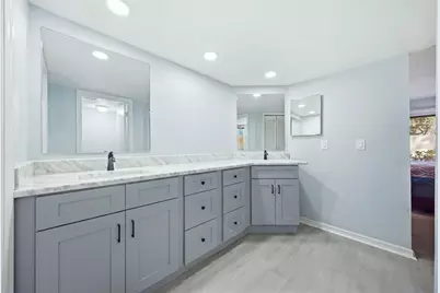 3401 Cypress Head Court, Tampa, FL 33618 - Photo 20