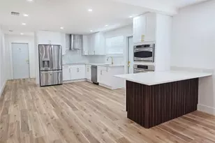 1205 E Emma St, Tampa, FL 33603 - Photo 12