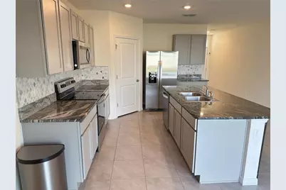33333 Field Maple Loop, Wesley Chapel, FL 33545 - Photo 12