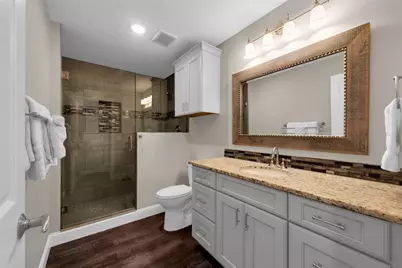 9901 Bay Drive, Gibsonton, FL 33534 - Photo 22