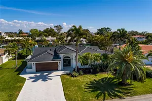 2032 Kansas Ave NE, Saint Petersburg, FL 33703 - Photo 64