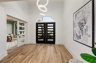 2032 Kansas Ave NE, Saint Petersburg, FL 33703 - Photo 14