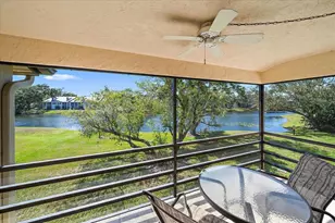 5654 Gardens Dr, Sarasota, FL 34243 - Photo 12