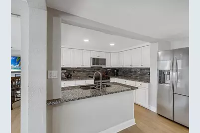 5240 43rd Terrace N, Saint Petersburg, FL 33709 - Photo 6