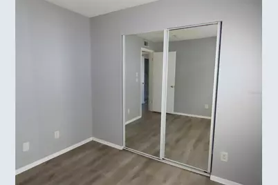 6666 56th Avenue N, Saint Petersburg, FL 33709 - Photo 8