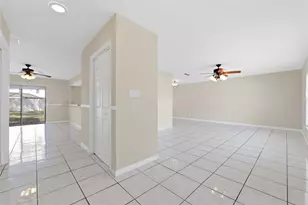 612 Shady Nook Dr, Brandon, FL 33511 - Photo 2