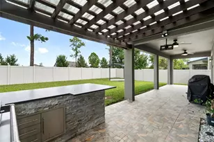 18565 Obregan Dr, Spring Hill, FL 34610 - Photo 54
