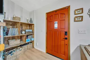 9642 Sunny Slope Ln, Wesley Chapel, FL 33545 - Photo 4