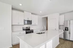 14174 Crutchfield Ct, Parrish, FL 34219 - Photo 4