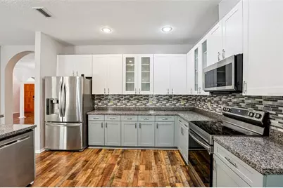 9305 Wellington Park Circle, Tampa, FL 33647 - Photo 12
