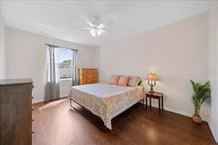 440 Sand Ridge Dr, Valrico, FL 33594 - Photo 14