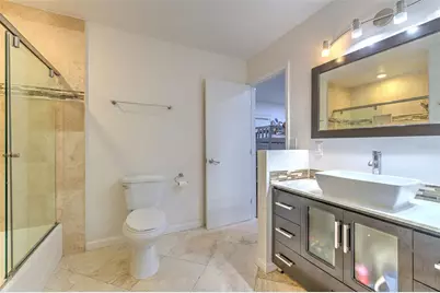 3208 W Hawthorne Road, Tampa, FL 33611 - Photo 18
