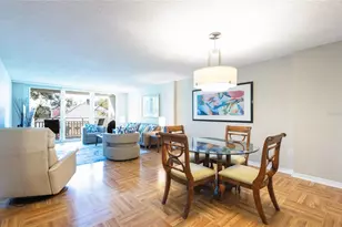 700 Beach Dr NE, Saint Petersburg, FL 33701 - Photo 4
