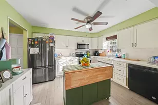 701 Poinsettia Rd, Belleair, FL 33756 - Photo 12
