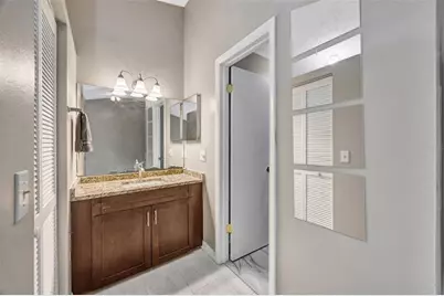 9465 Forest Hills Circle, Tampa, FL 33612 - Photo 40